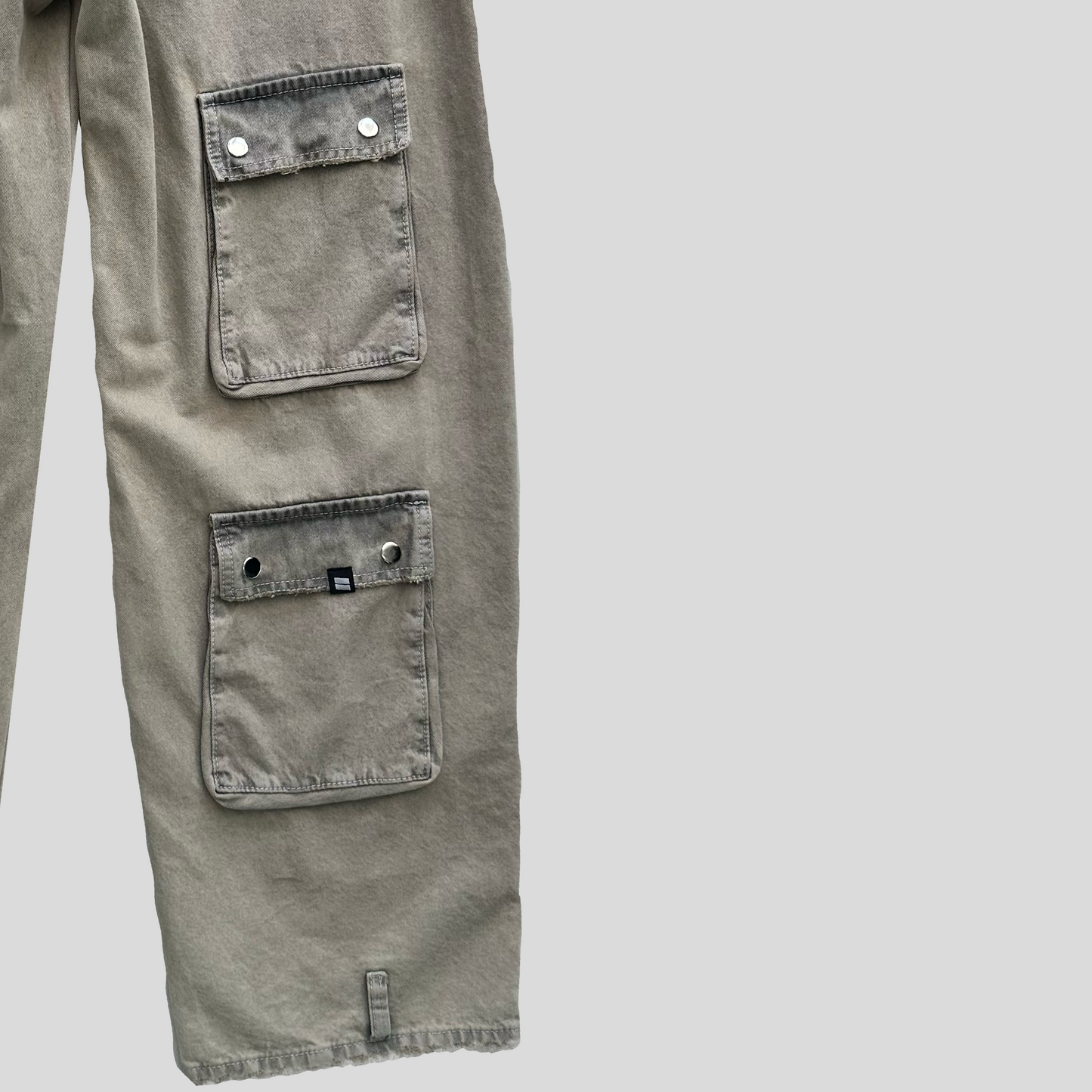 Pantalón Cargo Acid Wash - Beige