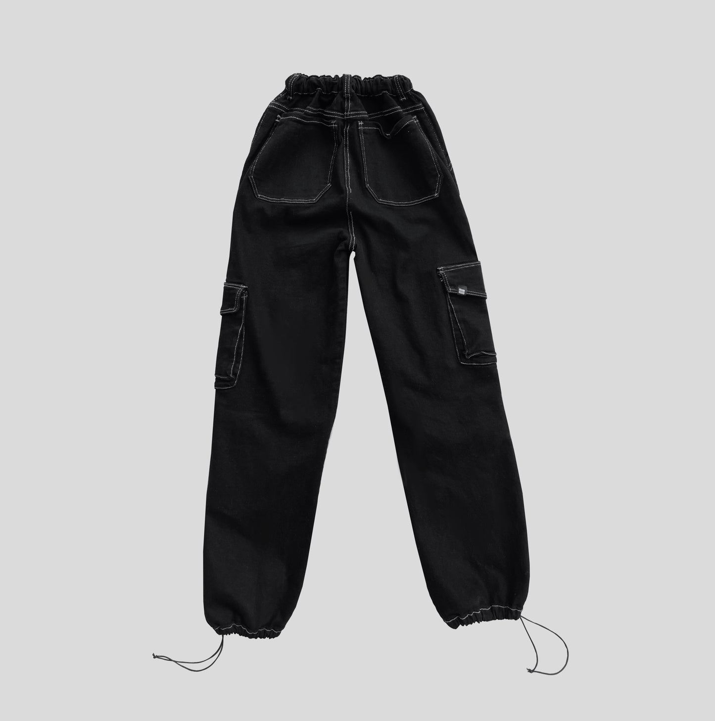 Pantalón Cargo Parachute - Negro