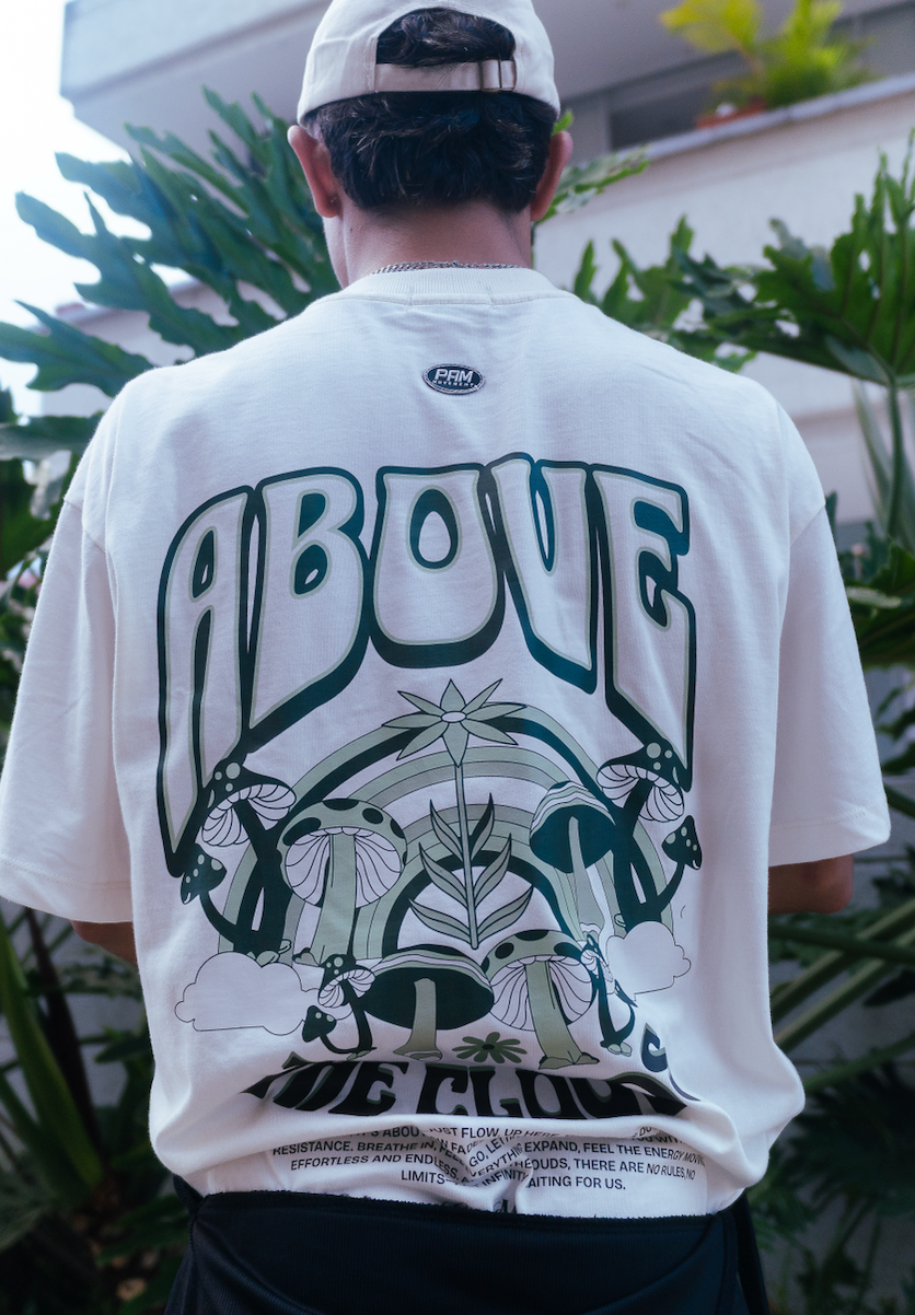 Camiseta Above the clouds – Psychotrip Edition - Crema Claro