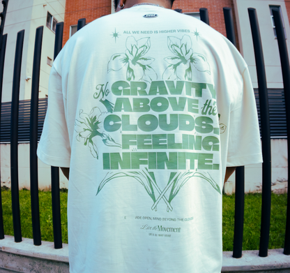 Camiseta Above the Clouds – No Gravity Edition - Crema Claro