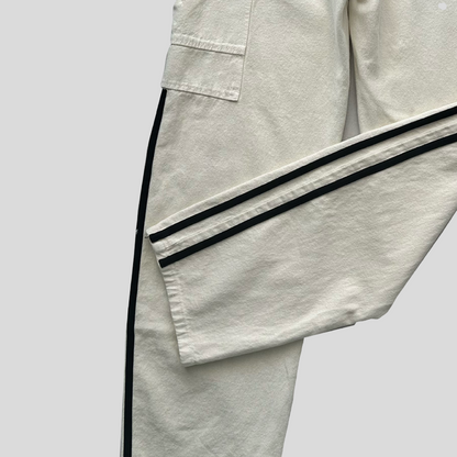 Pantalón Flare Líneas Negras - Crudo