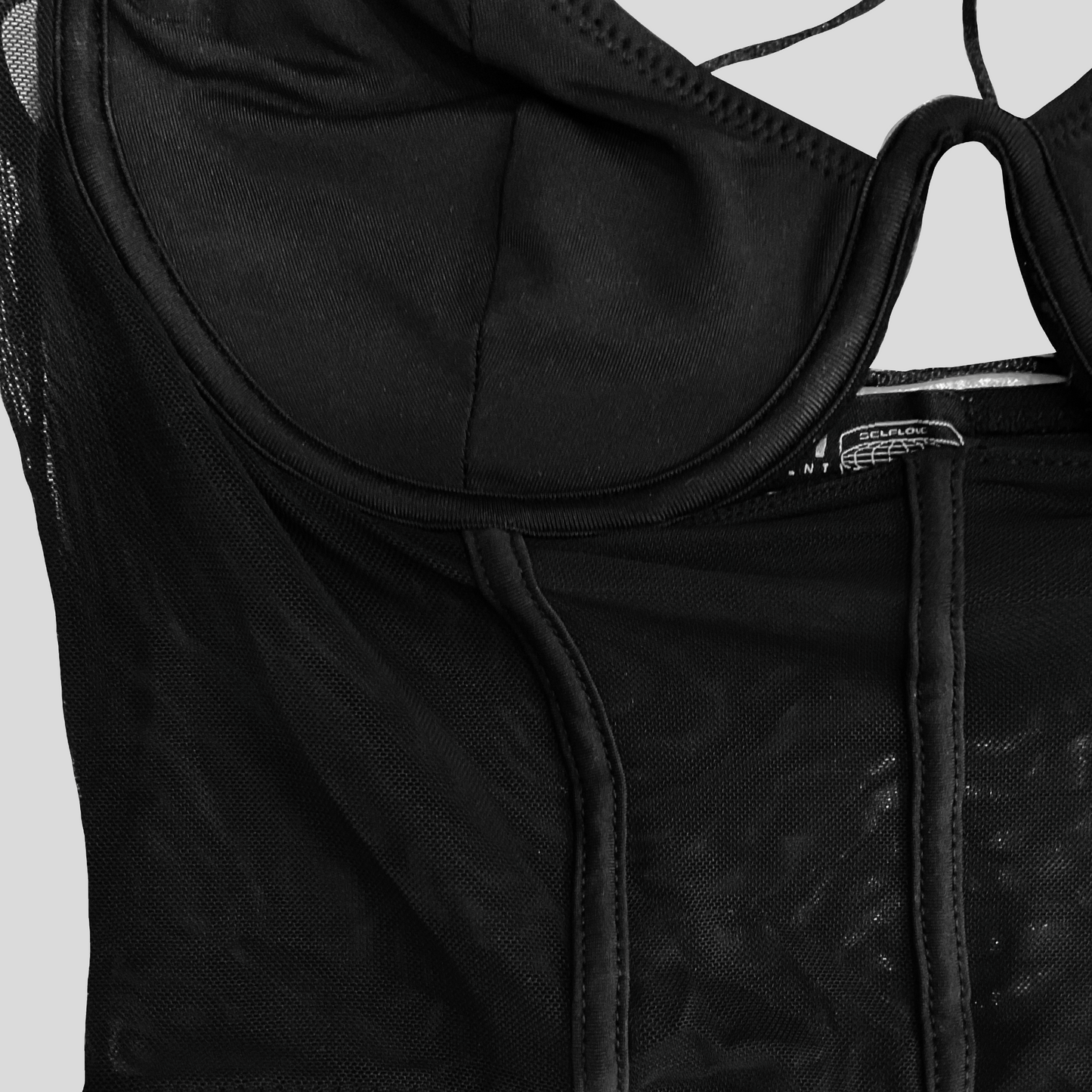 Top Ethereal Grace con Guantes de Malla - Negro